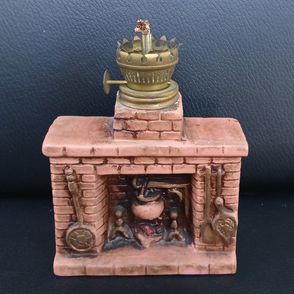 Vintage Ceramic Oil Lamp in Fireplace shape